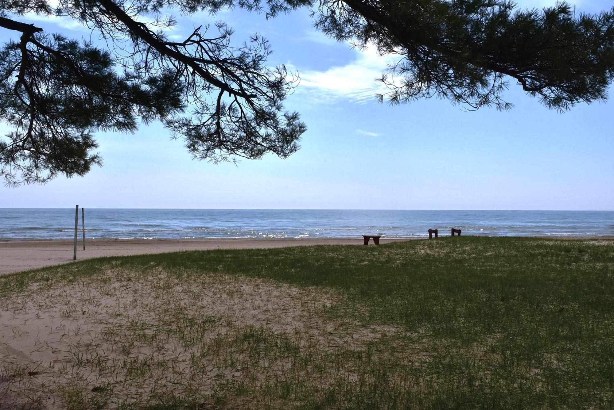 Sunrise Beach Oscoda @ Surfside Aparthotel Exterior foto